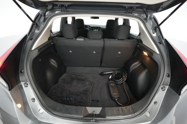 2024 Nissan LEAF — photo 6 of 20
