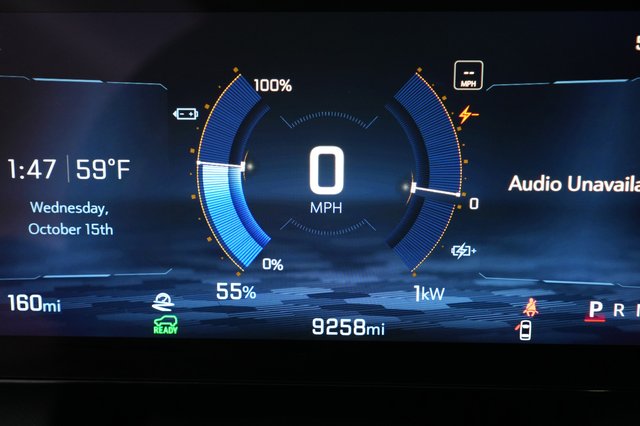2024 Chevrolet Equinox EV — photo 5 of 21