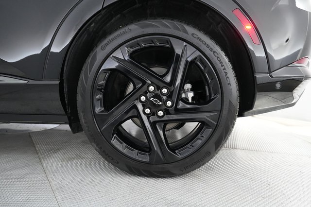 2024 Chevrolet Equinox EV — photo 17 of 20