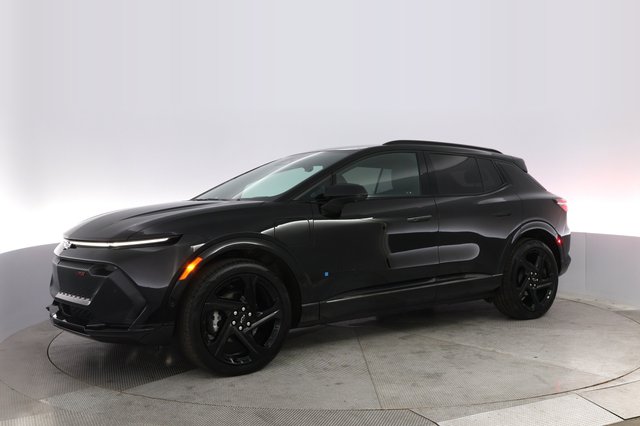 2024 Chevrolet Equinox EV — photo 14 of 20