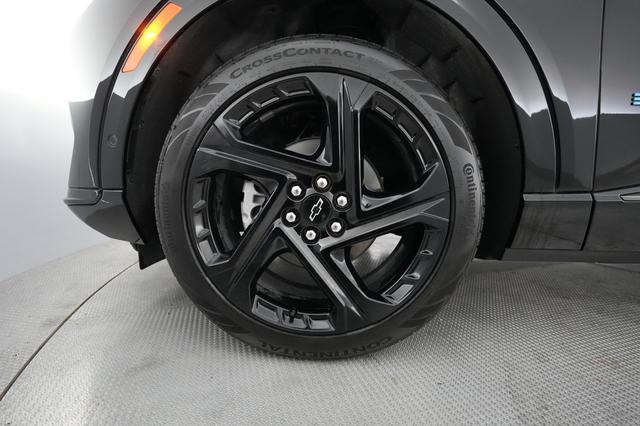 2024 Chevrolet Equinox EV — photo 7 of 20