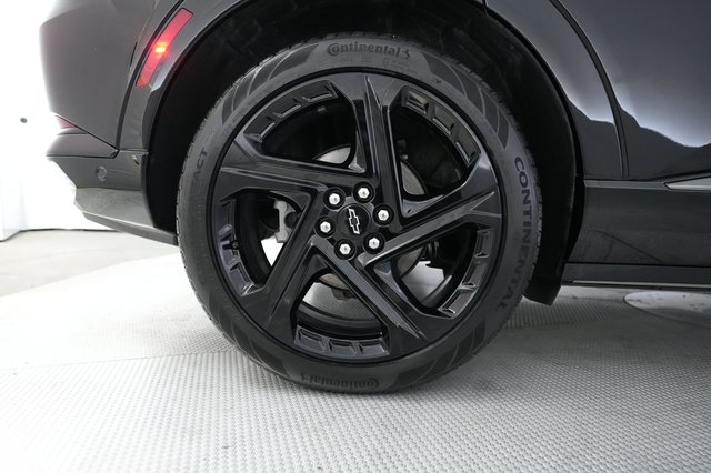 2024 Chevrolet Equinox EV — photo 15 of 20