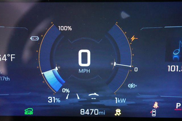2024 Chevrolet Equinox EV — photo 5 of 20