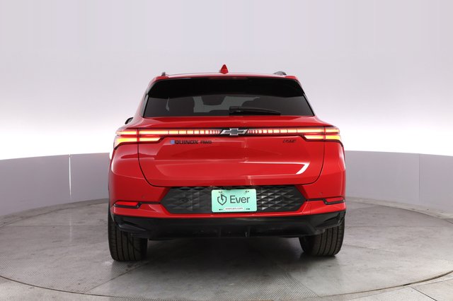 2024 Chevrolet Equinox EV — photo 12 of 20