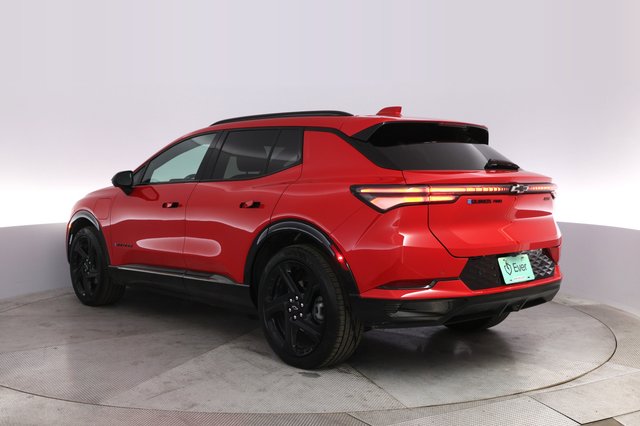 2024 Chevrolet Equinox EV — photo 13 of 20