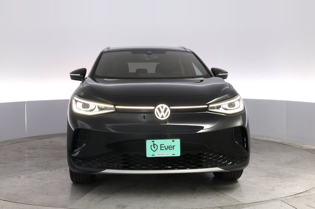 2023 Volkswagen ID.4 — photo 9 of 20