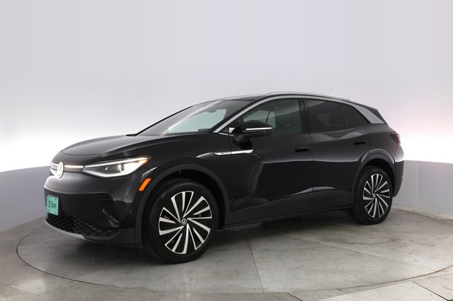2023 Volkswagen ID.4 — photo 14 of 20