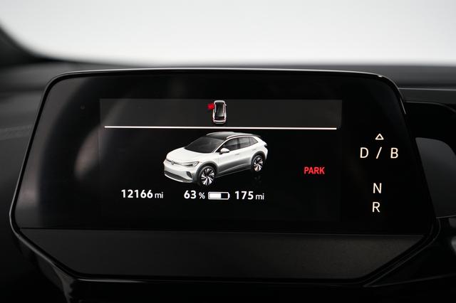 2023 Volkswagen ID.4 — photo 5 of 20