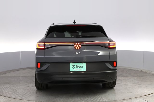 2023 Volkswagen ID.4 — photo 12 of 20