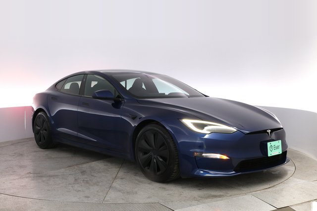 2022 Tesla Model S — photo 10 of 23