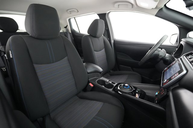 2024 Nissan LEAF — photo 19 of 20