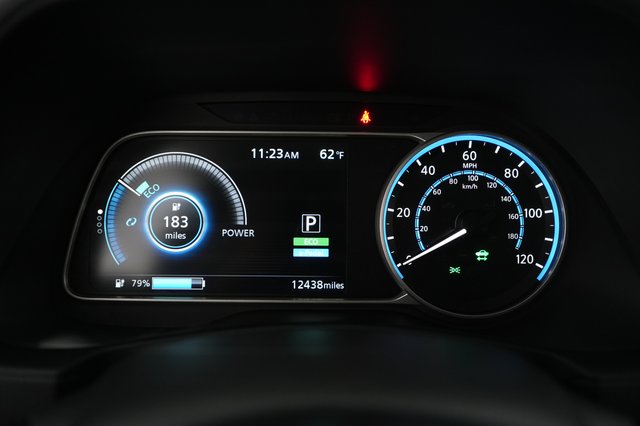 2024 Nissan LEAF — photo 5 of 20