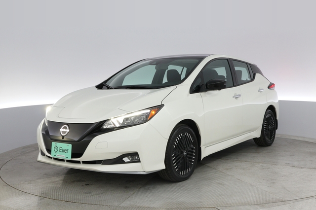 2024 Nissan LEAF