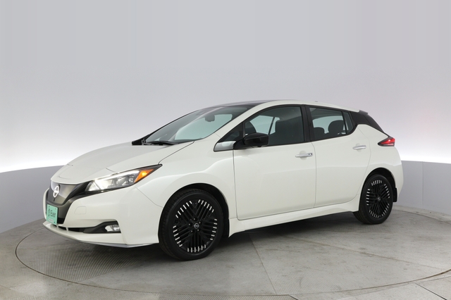 2024 Nissan LEAF
