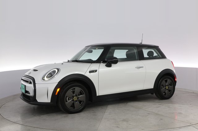 2024 MINI Cooper SE — photo 14 of 20