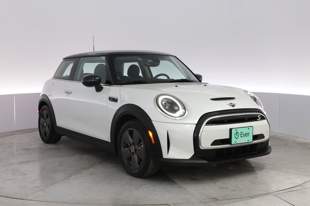 2024 MINI Cooper SE — photo 10 of 20