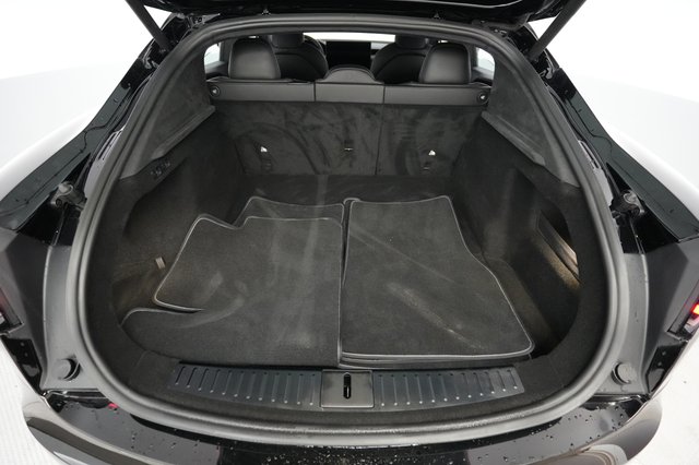 2023 Tesla Model S — photo 6 of 22