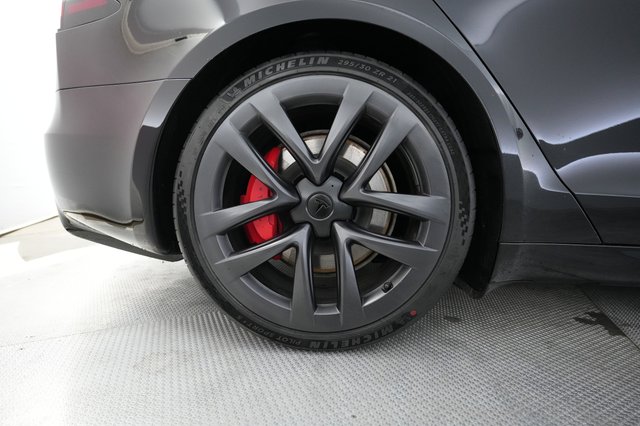 2023 Tesla Model S — photo 15 of 22