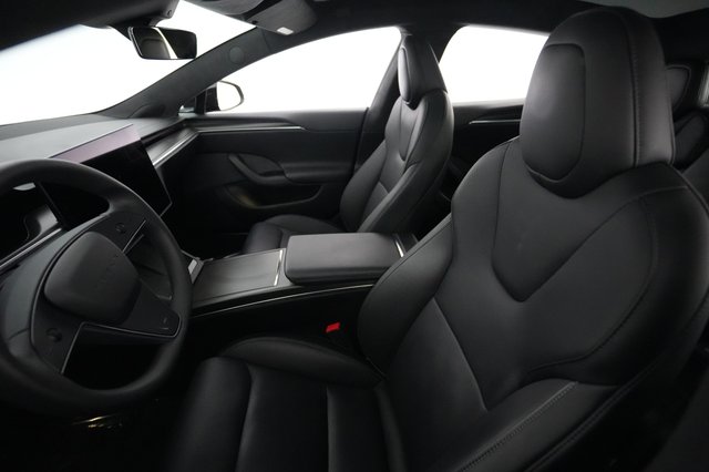 2023 Tesla Model S — photo 3 of 22