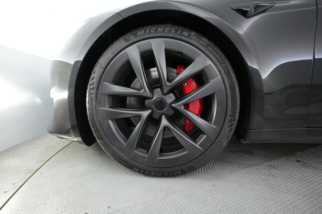 2023 Tesla Model S — photo 7 of 22