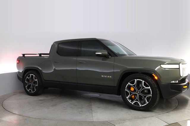 2022 Rivian R1T — photo 11 of 23