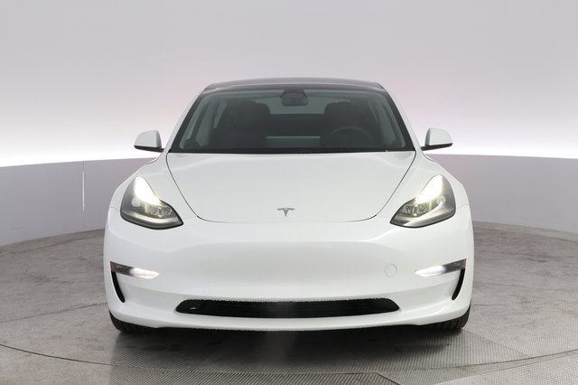 2022 Tesla Model 3 — photo 9 of 22