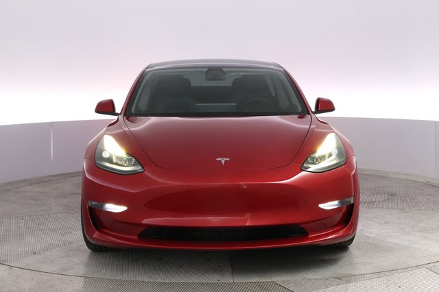 2022 Tesla Model 3 — photo 9 of 21