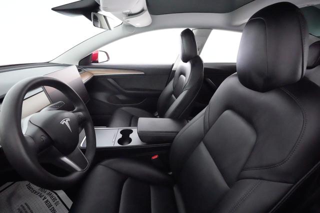 2022 Tesla Model 3 — photo 3 of 21