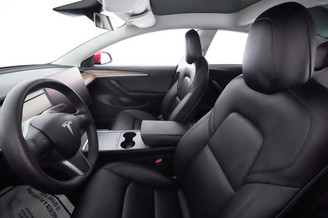 2022 Tesla Model 3 — photo 3 of 21