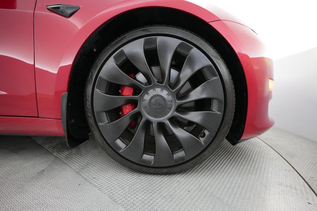2022 Tesla Model 3 — photo 17 of 21