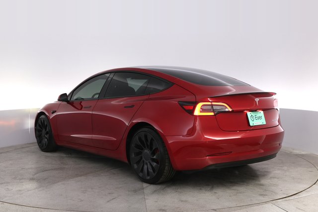 2022 Tesla Model 3 — photo 13 of 21