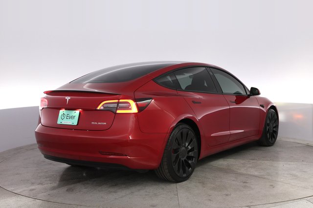 2022 Tesla Model 3 — photo 2 of 21