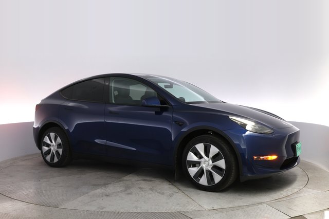 2023 Tesla Model Y — photo 11 of 22