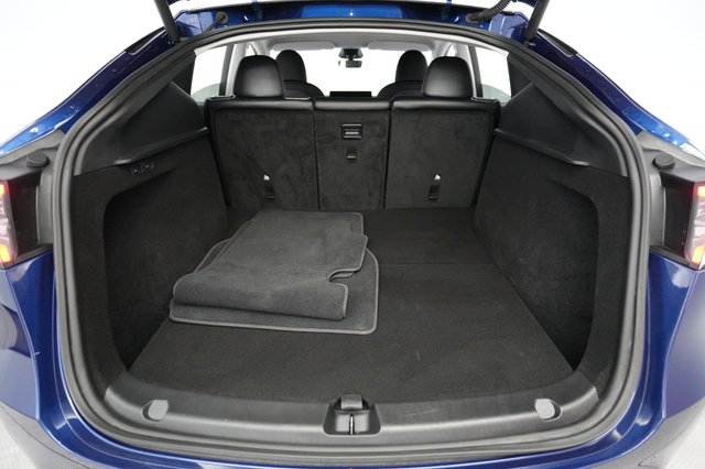 2023 Tesla Model Y — photo 6 of 22