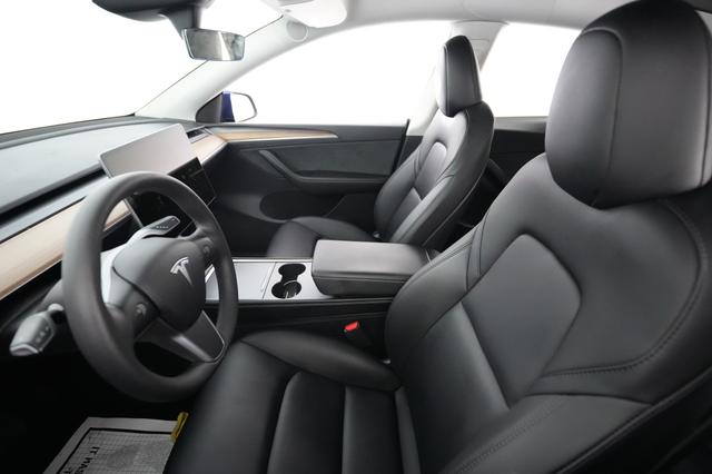2023 Tesla Model Y — photo 3 of 22