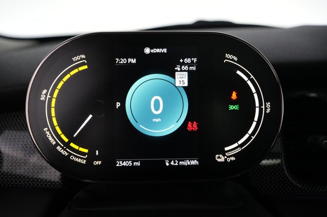 2023 MINI Cooper SE — photo 5 of 19