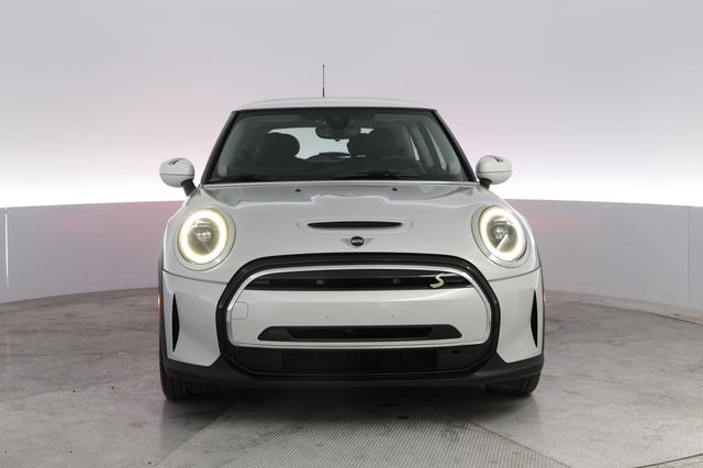 2023 MINI Cooper SE — photo 9 of 19