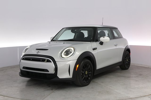 2023 MINI Cooper SE — VIN WMW13DJ06P2S85493
