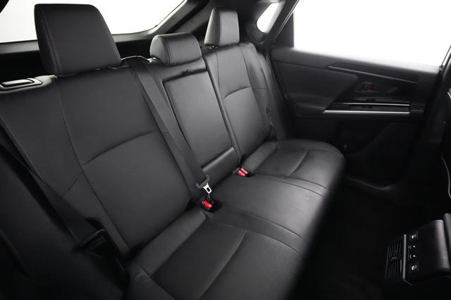 2024 Subaru Solterra — photo 4 of 20