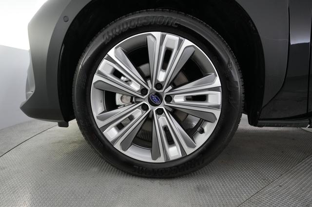 2024 Subaru Solterra — photo 7 of 20