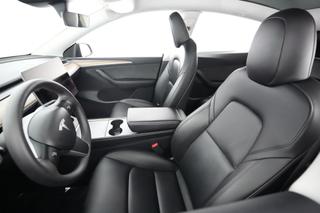 2024 Tesla Model Y — photo 3 of 21