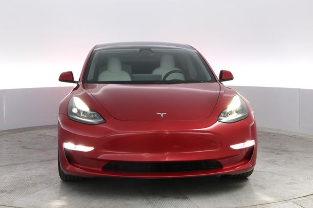 2022 Tesla Model 3 — photo 9 of 22