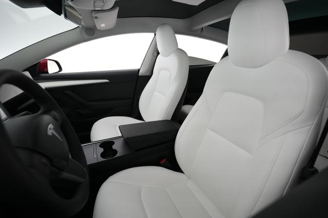 2022 Tesla Model 3 — photo 3 of 22