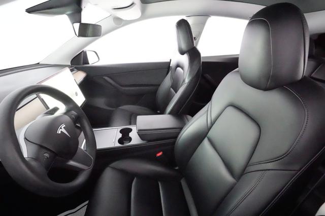 2022 Tesla Model Y — photo 3 of 21