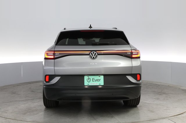 2023 Volkswagen ID.4 — photo 12 of 20