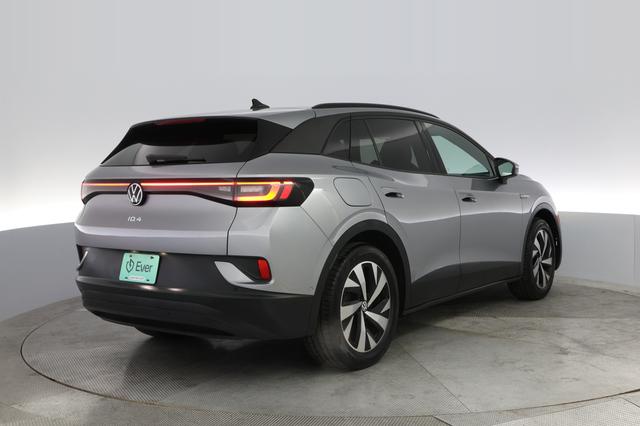 2023 Volkswagen ID.4 — photo 2 of 20