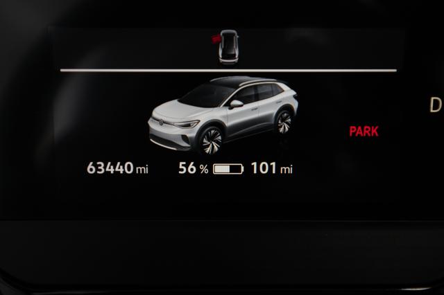 2023 Volkswagen ID.4 — photo 5 of 20