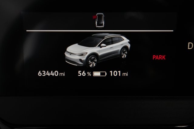 2023 Volkswagen ID.4 — photo 5 of 20