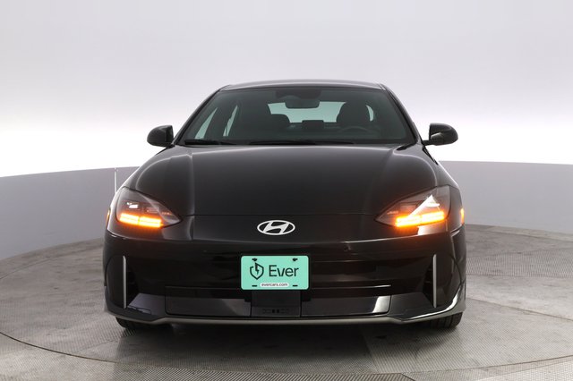 2023 Hyundai IONIQ 6 — photo 9 of 20