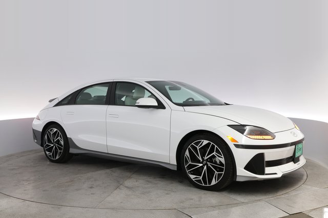 2023 Hyundai IONIQ 6 — photo 11 of 20